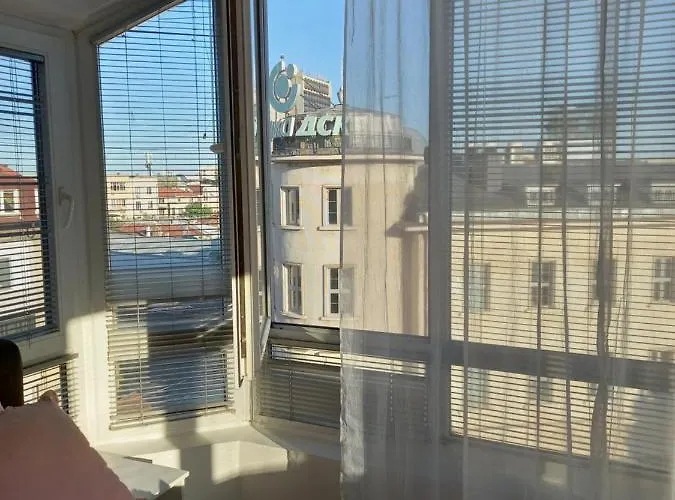 Perla 2 布尔加斯